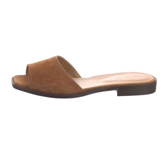 Staud tan flat